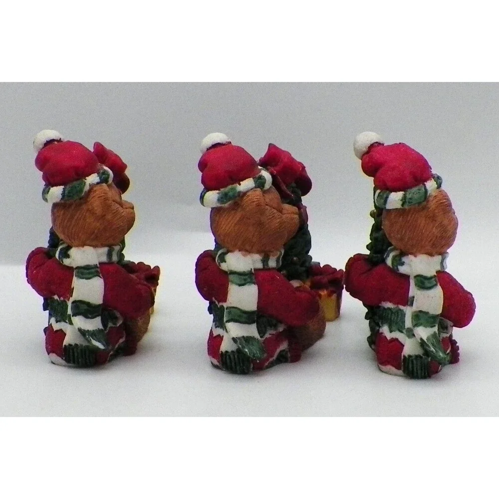 Christmas Teddy Bear in Santa Hat Napkin Rings Resin Wreath Gift Vintage Taiwan